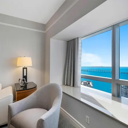 Casiola Apartments In Four Seasons Miami Exterior foto