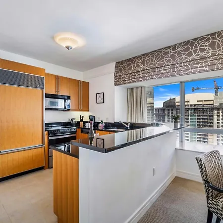 Casiola Apartments In Four Seasons Miami Exterior foto